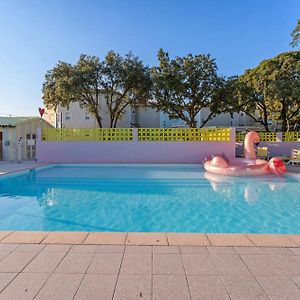 Greet Hotel Pont Du Gard - Route D'Avignon